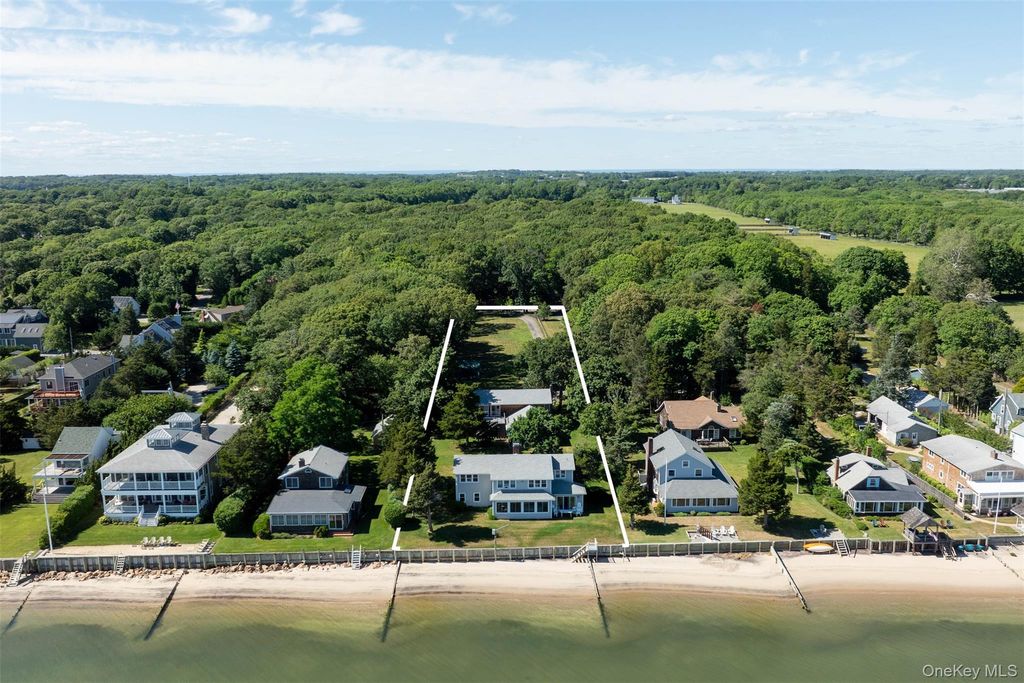 300 Terry Path, Mattituck, NY 11952