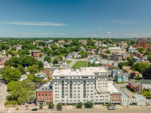 461 Bank Street 708, New London, CT 06320