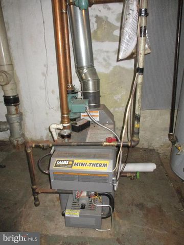 1923 PRATT ST, Philadelphia, PA 19124