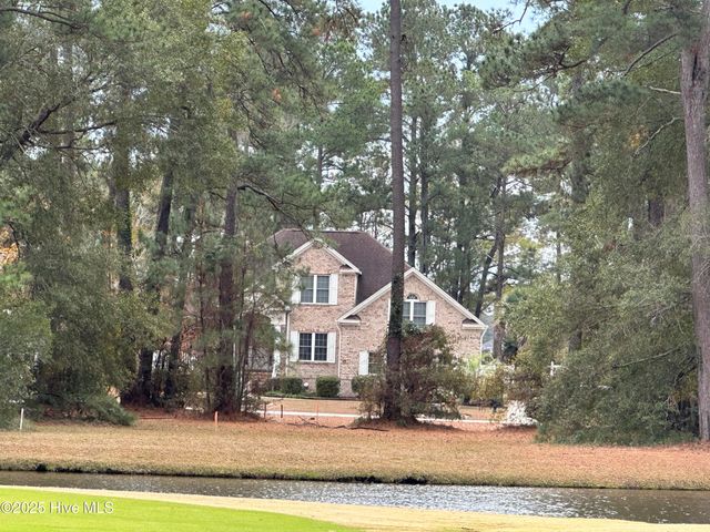 466 S Middleton Drive NW, Calabash, NC 28467