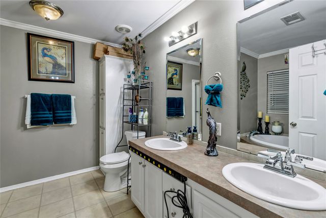 4531 Blackstone Drive, Fort Worth, TX 76114