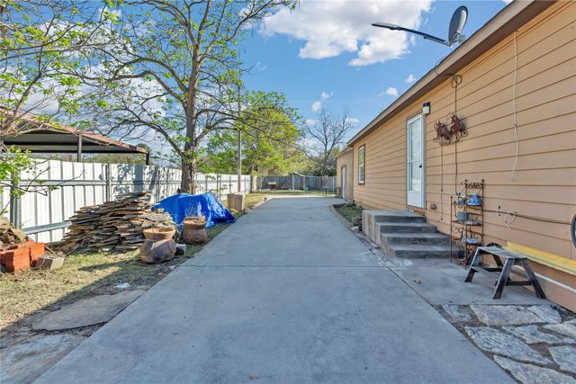 4531 Blackstone Drive, Fort Worth, TX 76114