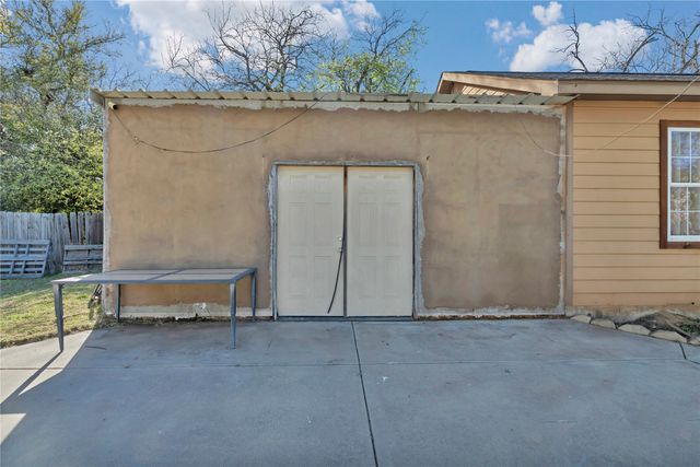 4531 Blackstone Drive, Fort Worth, TX 76114