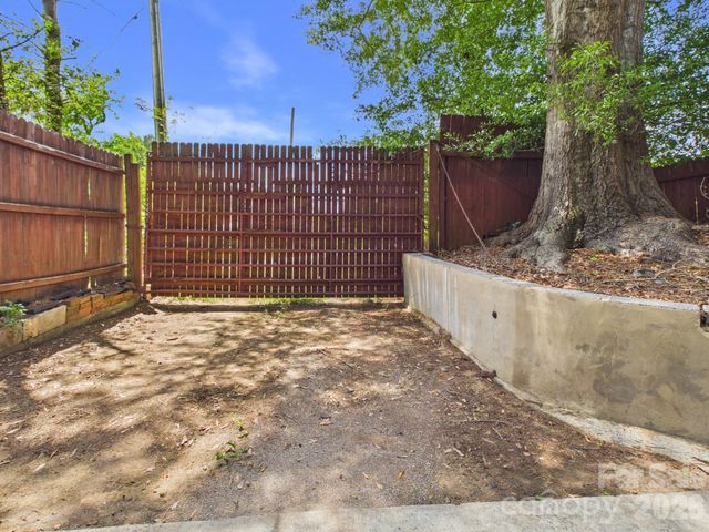 19 Pinecrest Court, Taylorsville, NC 28681
