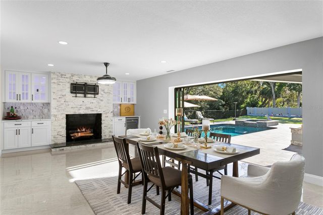 900 31ST AVENUE NE, St Petersburg, FL 33704