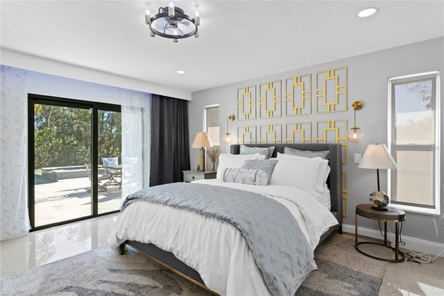 900 31ST AVENUE NE, St Petersburg, FL 33704