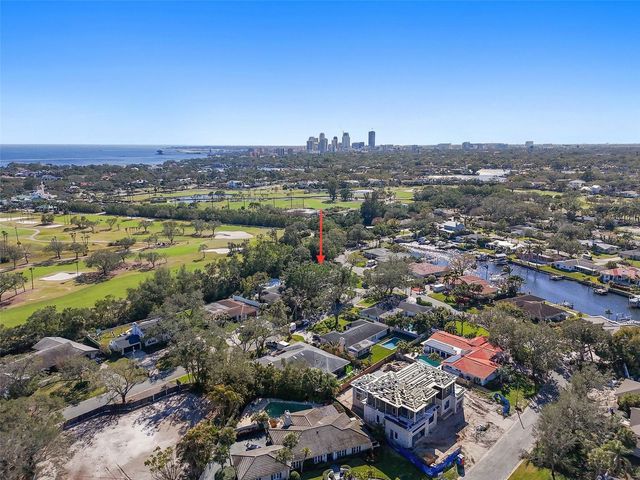 900 31ST AVENUE NE, St Petersburg, FL 33704