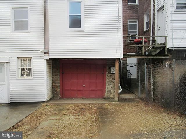 6030 N MARVINE ST, Philadelphia, PA 19141