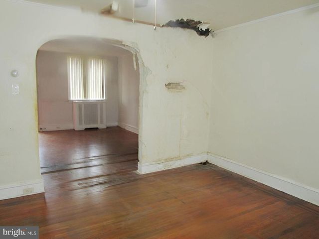 6030 N MARVINE ST, Philadelphia, PA 19141
