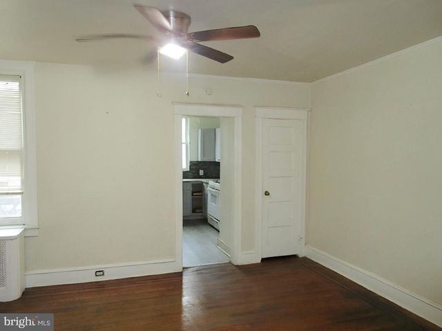 6030 N MARVINE ST, Philadelphia, PA 19141