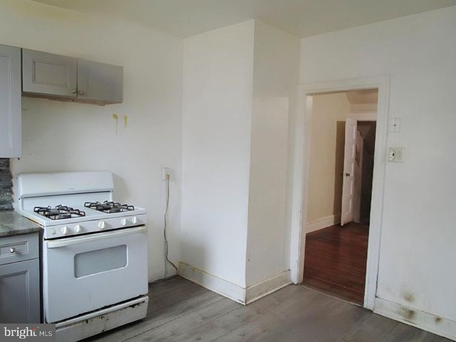 6030 N MARVINE ST, Philadelphia, PA 19141