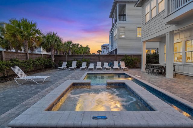 19 Penelope Street, Miramar Beach, FL 32550
