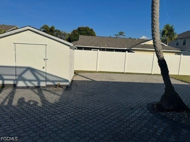 27541 Suffridge DR, Bonita Springs, FL 34135