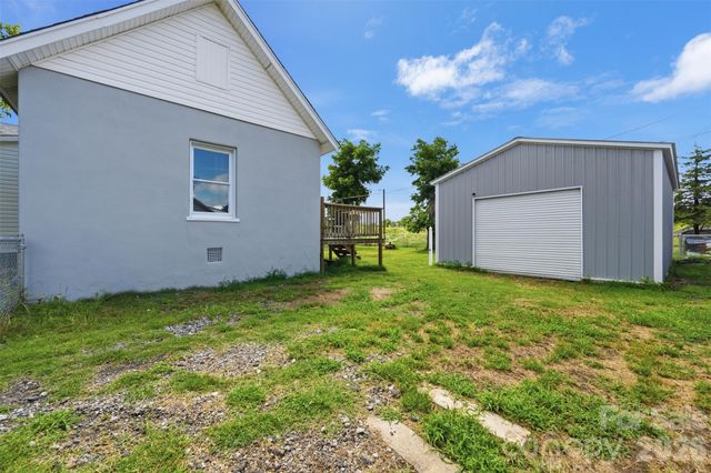 802 Canal Road, Lockhart, SC 29364