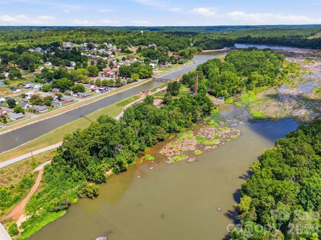 802 Canal Road, Lockhart, SC 29364