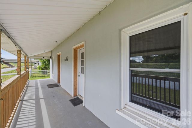 802 Canal Road, Lockhart, SC 29364