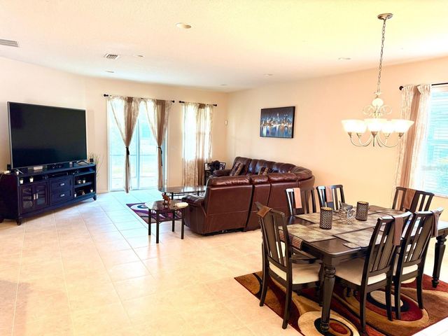 133 PRESTWICK GRANDE DRIVE, Daytona Beach, FL 32124