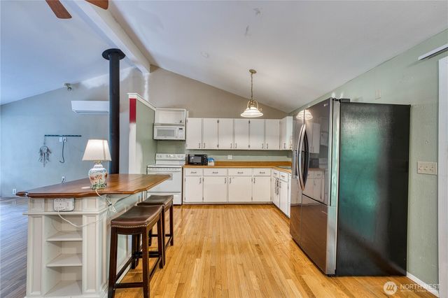 7924 Ohana Place NE, Bremerton, WA 98311