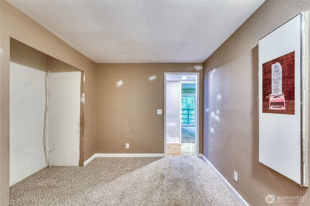 7924 Ohana Place NE, Bremerton, WA 98311