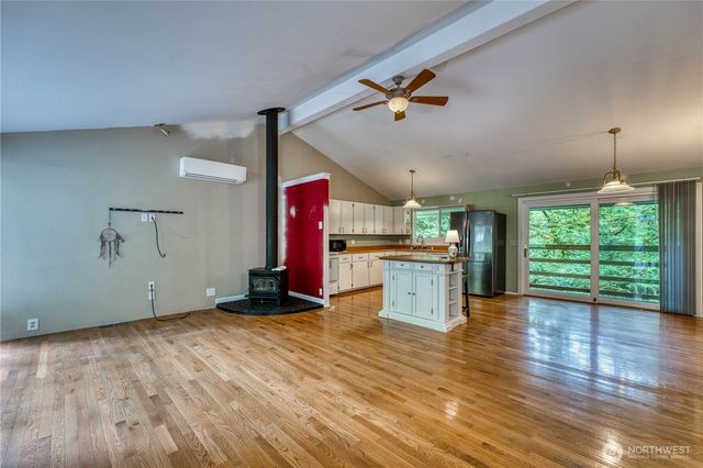 7924 Ohana Place NE, Bremerton, WA 98311