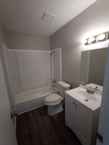 2211 N Elm Street 5, Denton, TX 76201