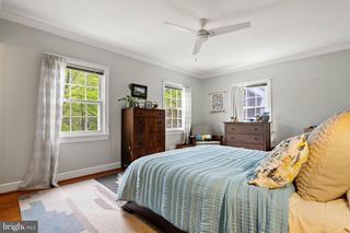 2839 HILLCREST DR SE, Washington, DC 20020