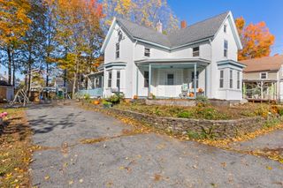 42 Vine Street, Leominster, MA 01453