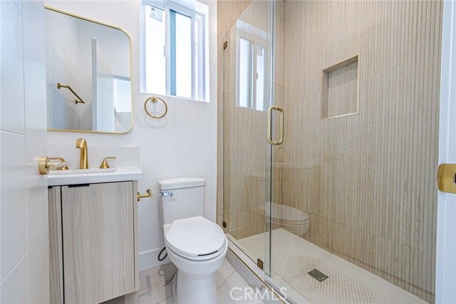 242 N DILLON, Silver Lake, CA 90026