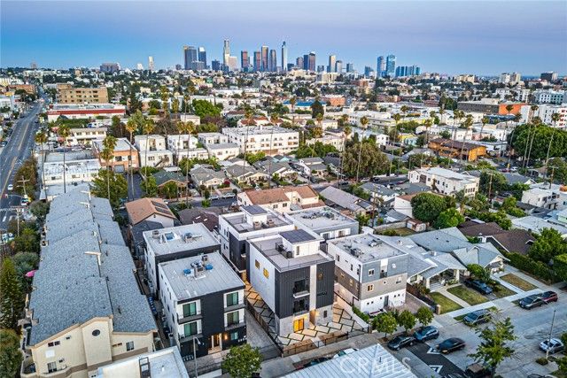 242 N DILLON, Silver Lake, CA 90026