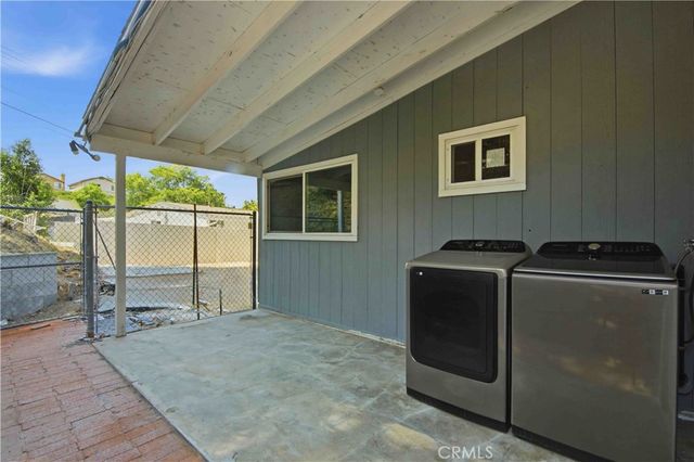 27706 Haxton, Canyon Country, CA 91351