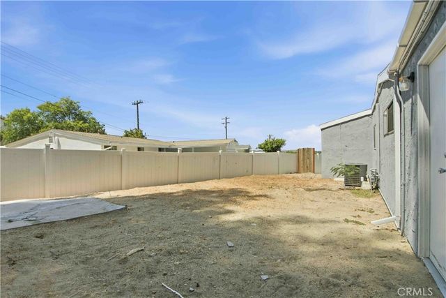 27706 Haxton, Canyon Country, CA 91351