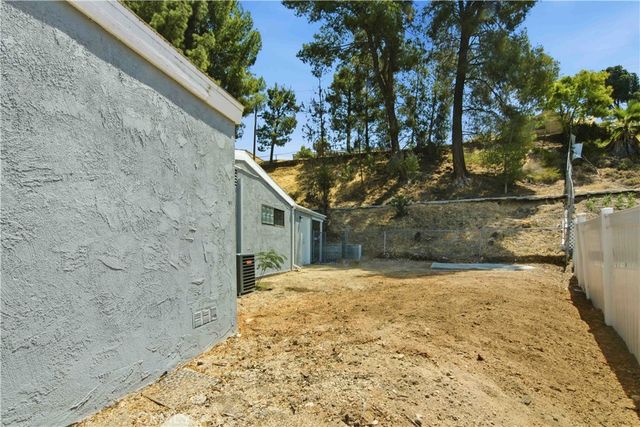27706 Haxton, Canyon Country, CA 91351