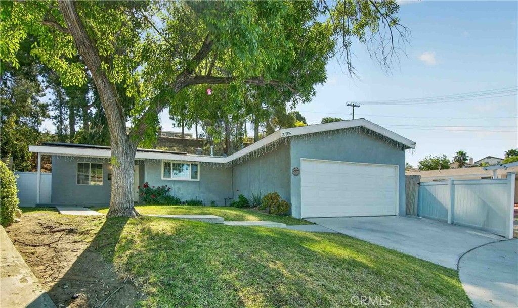 27706 Haxton, Canyon Country, CA 91351