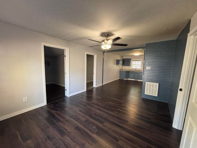 808 W Hazel Street, Benton, AR 72015