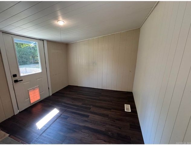 808 W Hazel Street, Benton, AR 72015
