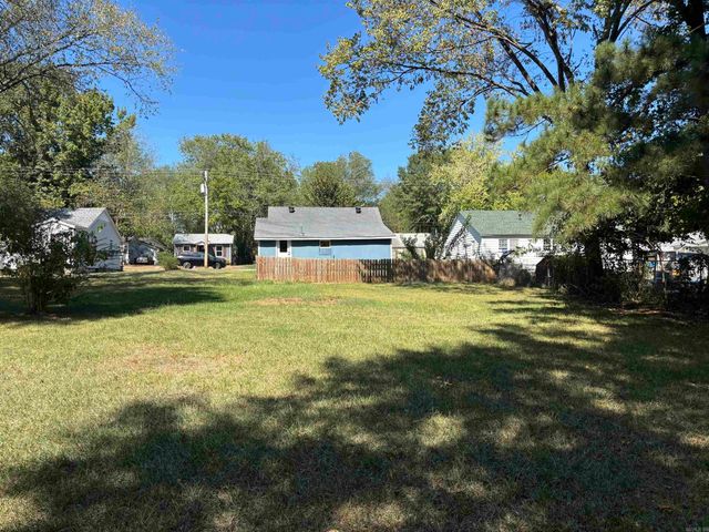 808 W Hazel Street, Benton, AR 72015