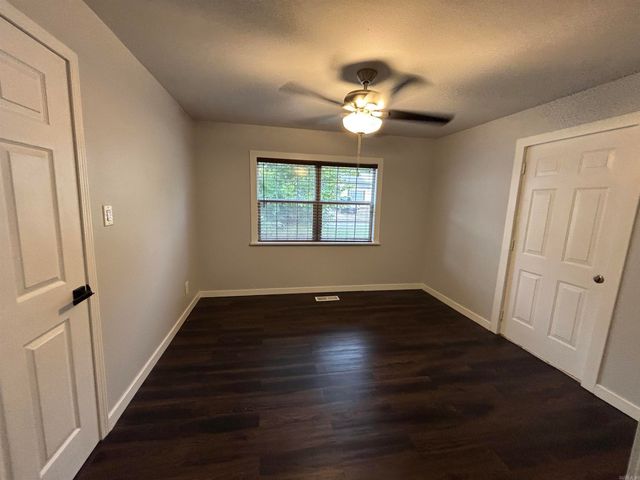 808 W Hazel Street, Benton, AR 72015