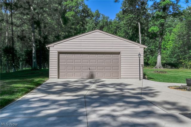 310 Rutland Avenue, Youngstown, OH 44515