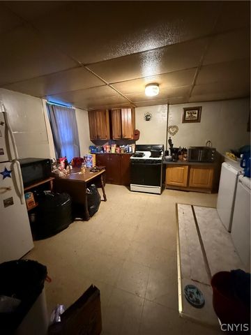 340 Seneca Street, Oneida, NY 13421