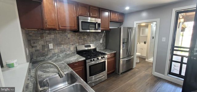603 MAPLE ST, Reading, PA 19602