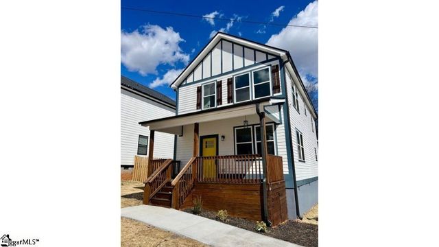 14 Blackwood Street, Greenville, SC 29611