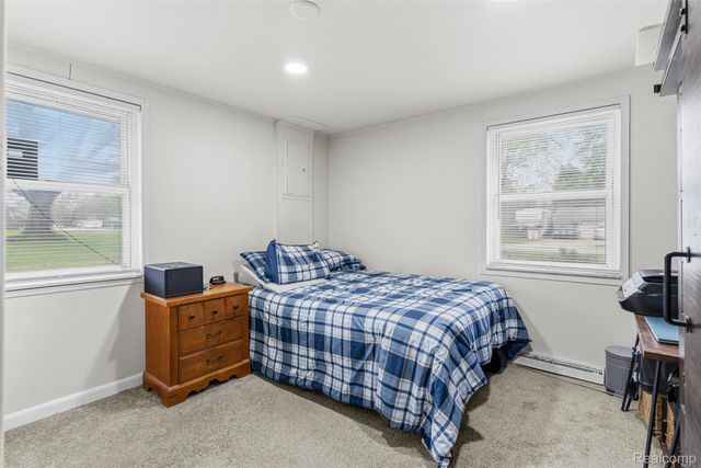 3102 Coin Street, Burton, MI 48519