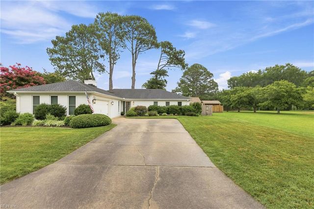 1264 Parkside PL, Virginia Beach, VA 23454