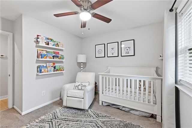 1264 Parkside PL, Virginia Beach, VA 23454
