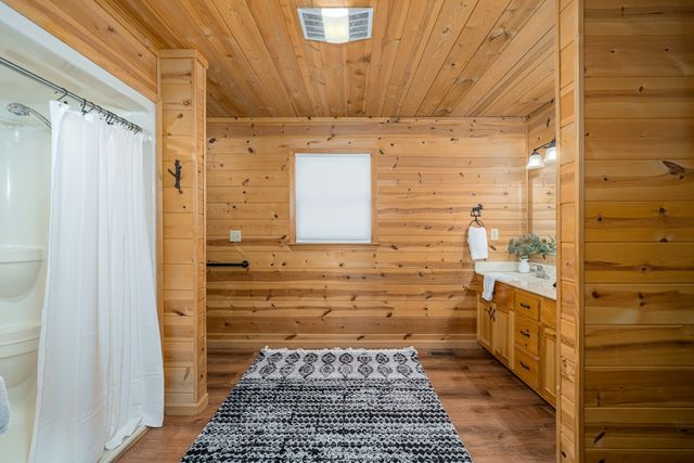 363 Crestview Drive, Morganton, GA 30560