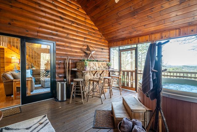 363 Crestview Drive, Morganton, GA 30560