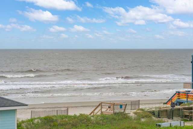 1568 E Ashley Avenue, Folly Beach, SC 29439