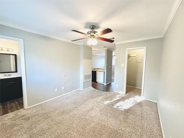 3702 S Second ST 219, Austin, TX 78704