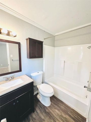 3702 S Second ST 219, Austin, TX 78704