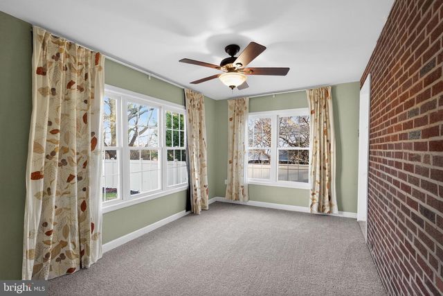 349 KIRKS LN, Drexel Hill, PA 19026